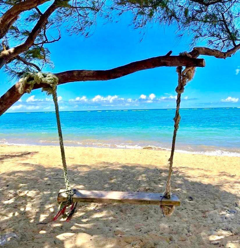 Breezy Beachfront Bali-Style Haven 180 Degree Oceanview Hau'ula Экстерьер фото